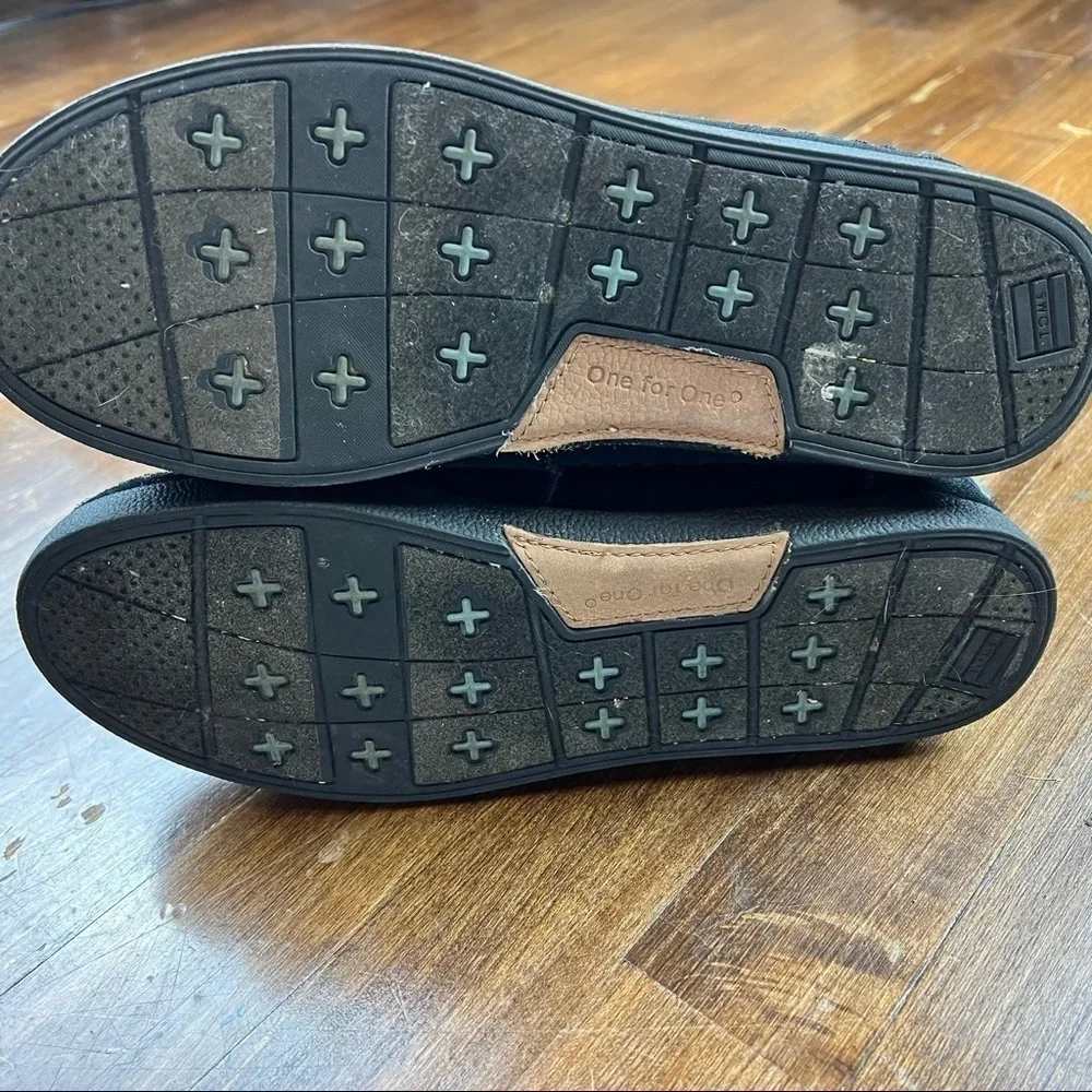 Toms Nepal Women’s Black Suede Faux Fur Aztec Moccasin Size 8 Apres Ski Gorpcore